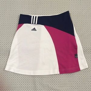 Adidas Active Skirt Circa 2001. Pre-owned. Climalite. US size 6.